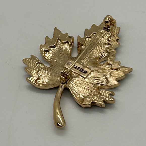 Napier Vintage Brooch Gold-Tone Maple Leaf Pin Costume Jewelry Elegant Design - Picture 4 of 12